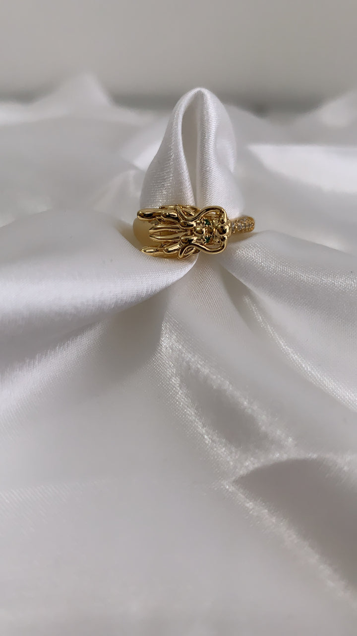 Single Dragon Head Ring